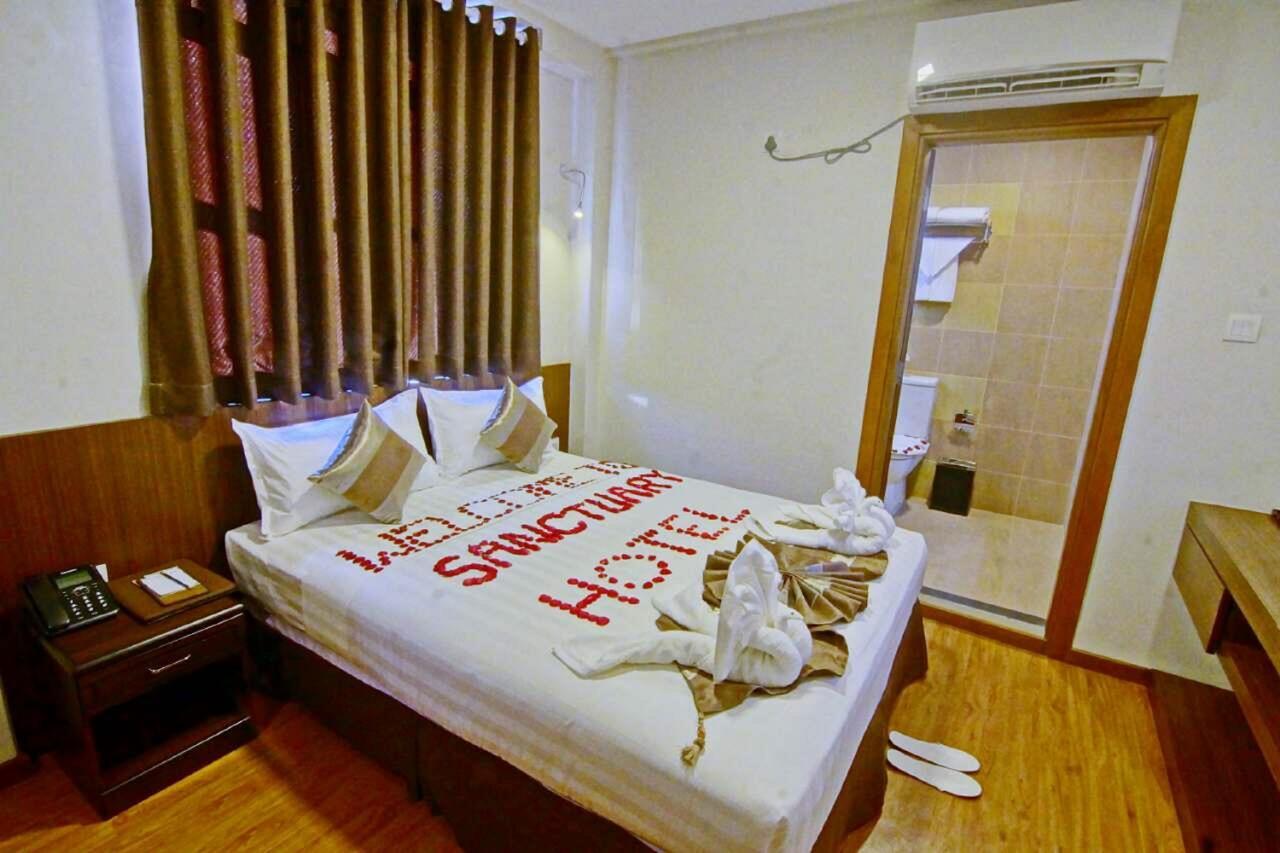 מנדלאי Sanctuary Hotel מראה חיצוני תמונה