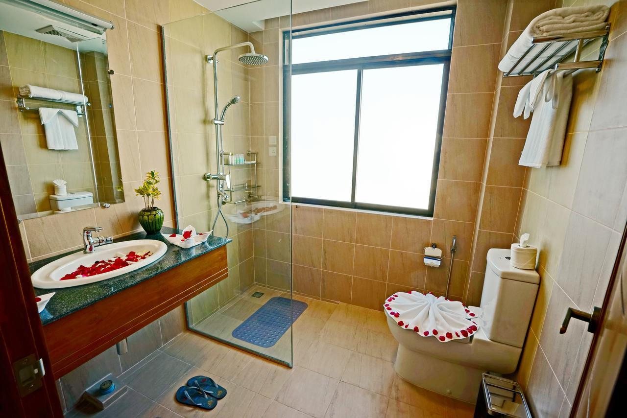 מנדלאי Sanctuary Hotel מראה חיצוני תמונה