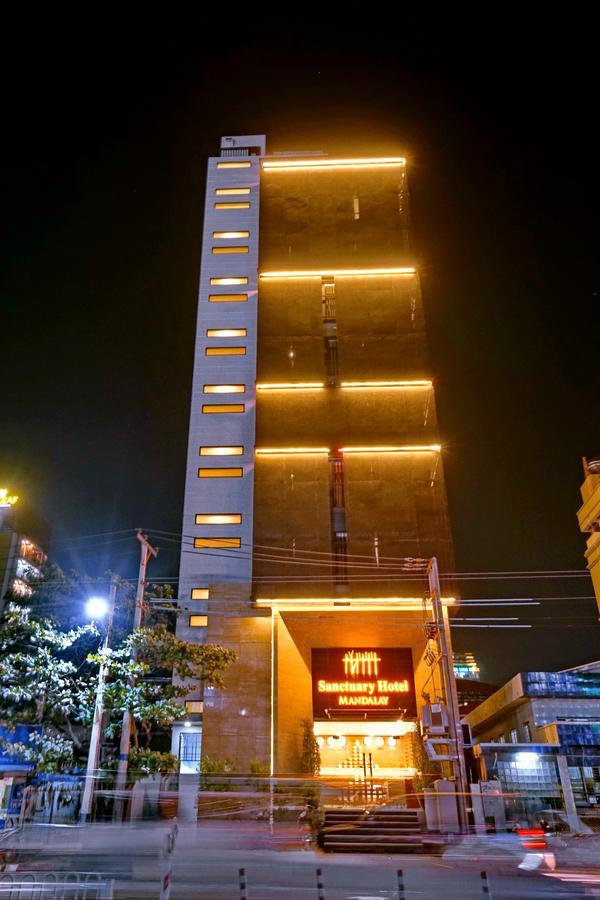 מנדלאי Sanctuary Hotel מראה חיצוני תמונה
